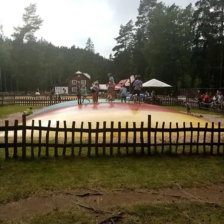 בית הארחה Anton